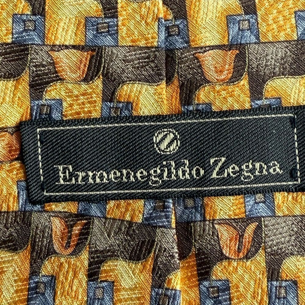 Ermenegildo Zegna Vintage Silk Necktie with Exclusive Geometric Pattern. - Picture 6 of 8